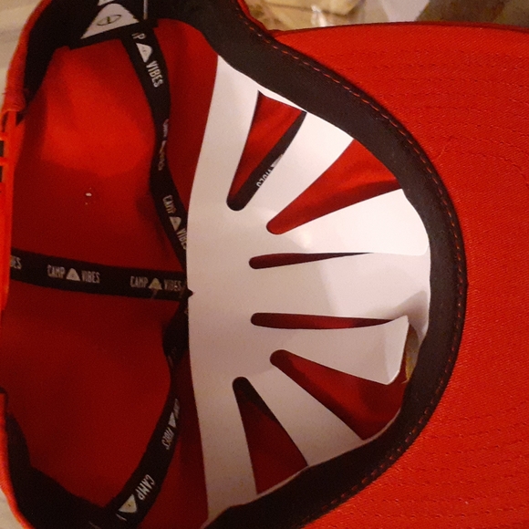 Poler Mechanic Patch Trucker Hat for Men Adjustable NWT - Picture 4 of 4